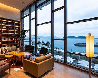 cabinstay hotel - Yeosu - Lounge