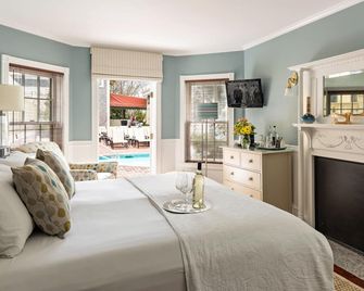 Brass Key Guesthouse Adults Only - Provincetown