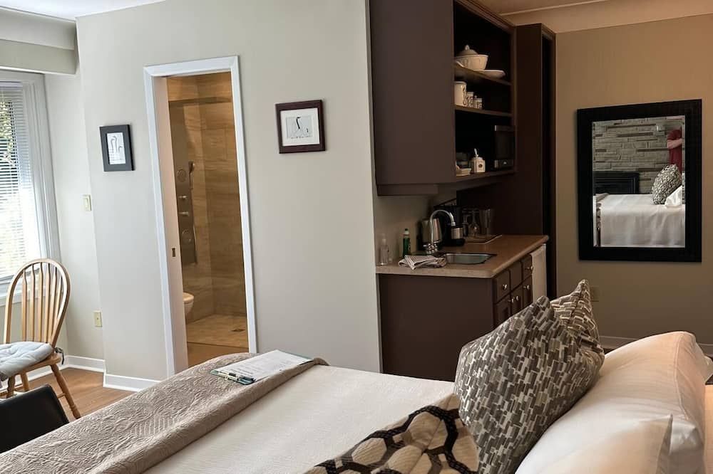 627 on King Bed and Breakfast - Niagara-on-the-Lake