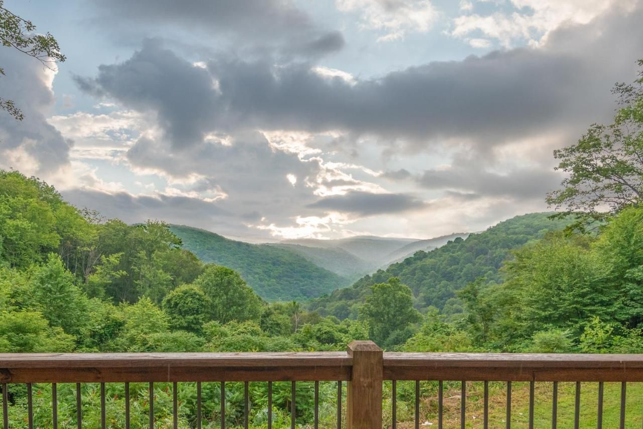 Mountain Paradise by Railey Vacations