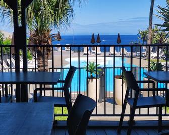 Hotel Exsel Victoria - Saint-Pierre - Balcon