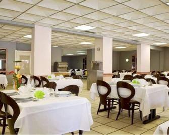 Hotel Alliance Lourdes - לורד - מסעדה
