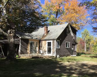 VERY close to hiking, biking trails - Randolph - Edificio