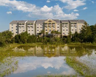 SpringHill Suites by Marriott Charleston Riverview - Charleston - Gebäude