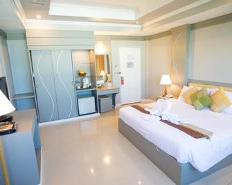 Prompiman Hotel - Si Sa Ket - Habitación