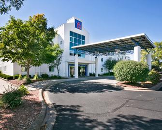 Motel 6 Minneapolis - Brooklyn Center - Brooklyn Center - Gebouw