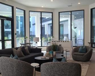 Westshore Apartments by Barsala - Tampa - Sala de estar