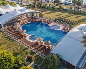 Sisus Marina Hotel - Çeşme - Havuz