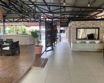 Hotel Oasis del Pacífico - Puntarenas - Lobby