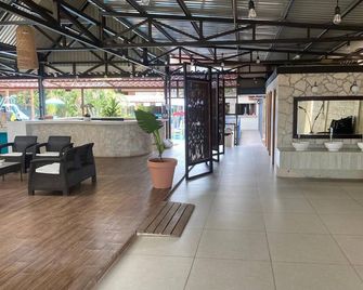 Hotel Oasis del Pacífico - Puntarenas - Lobby