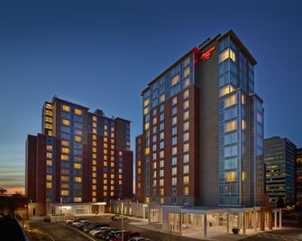 Hampton Inn by Hilton Halifax Downtown - הליפאקס (נובה סקוטיה) - בניין