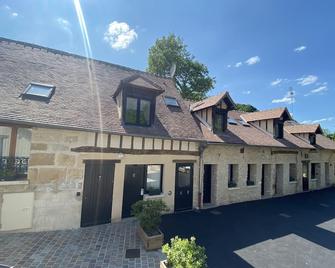 La Grange Saint Nicolas - Chaumont-en-Vexin - Bâtiment