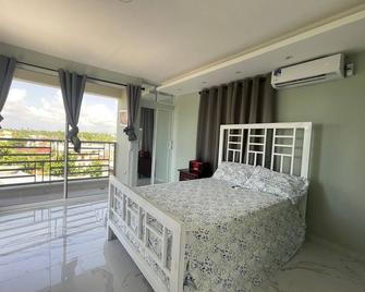Comfortable apartment with sea view - Miches - Slaapkamer