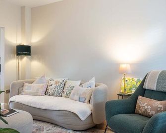 Guest Ready – Cozy Dublin Hideaway - Dublín - Sala de estar