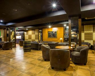 Hotel Rembrandt Quezon City - Quezon City - Lounge