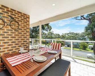 Kalimna by Experience Jervis Bay - Vincentia - Balcony