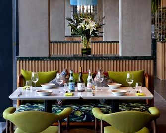 Momentus Hotel Alexandra - Singapore - Restaurant