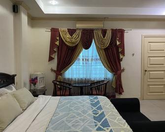 Rovimar Condo Angeles - Angeles City - Habitación