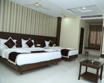Hotel Venkaateswara - Tirunelveli - Slaapkamer