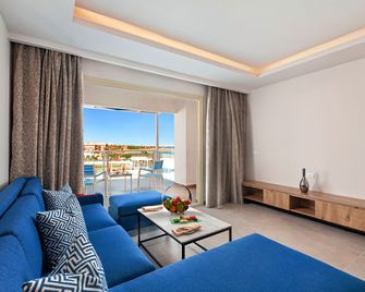 Pickalbatros Blu Spa Resort Adults Only - Hurghada - Living room