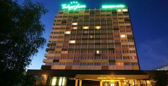 Tatarstan Hotel - Naberezhnye Chelny - Building