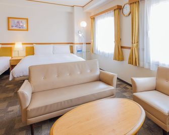 Toyoko Inn Kokura eki Shinkansen guchi - Kitakyushu - Bedroom