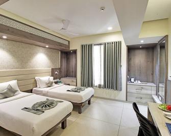 Svasti Inn Jamnagar - Jamnagar - Bedroom