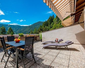 Happy Guest Apartments - Mountain Panorama Borno - Borno - Balcón