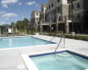 Suite Near Pikes National Forest | Outdoor Pool - Colorado Springs - Pool