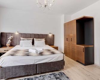 Classy Apartment in Oberhausen - Oberhausen (Nordrhein-Westfalen) - Schlafzimmer