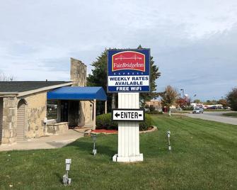 FairBridge Inn Express Merrillville - Merrillville - Toà nhà