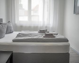 Zwehrener Hof - Kassel - Schlafzimmer