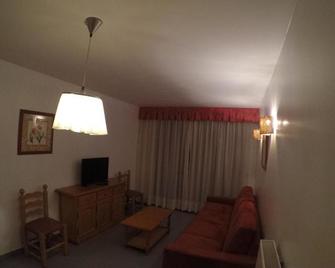 Apartamentos Turísticos Roc Del Castell - Canillo - Living room