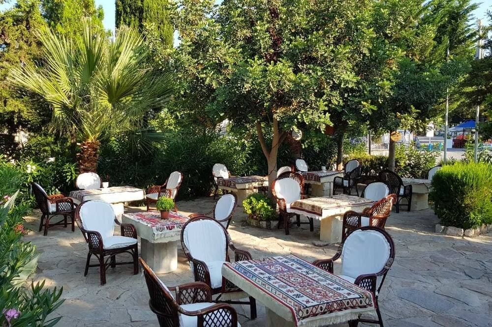 Medusa House Boutique Hotel - Didim - פטיו