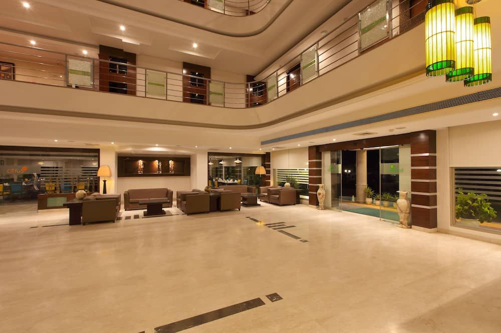 Lemon Tree Hotel Baddi - Baddi - Lobby