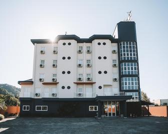 Andardac Hotel - Guaramirim - Edificio
