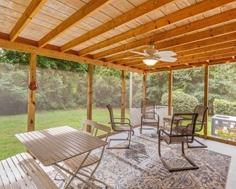 Colgan Cottage in Horse Country - Southern Pines - Terasa
