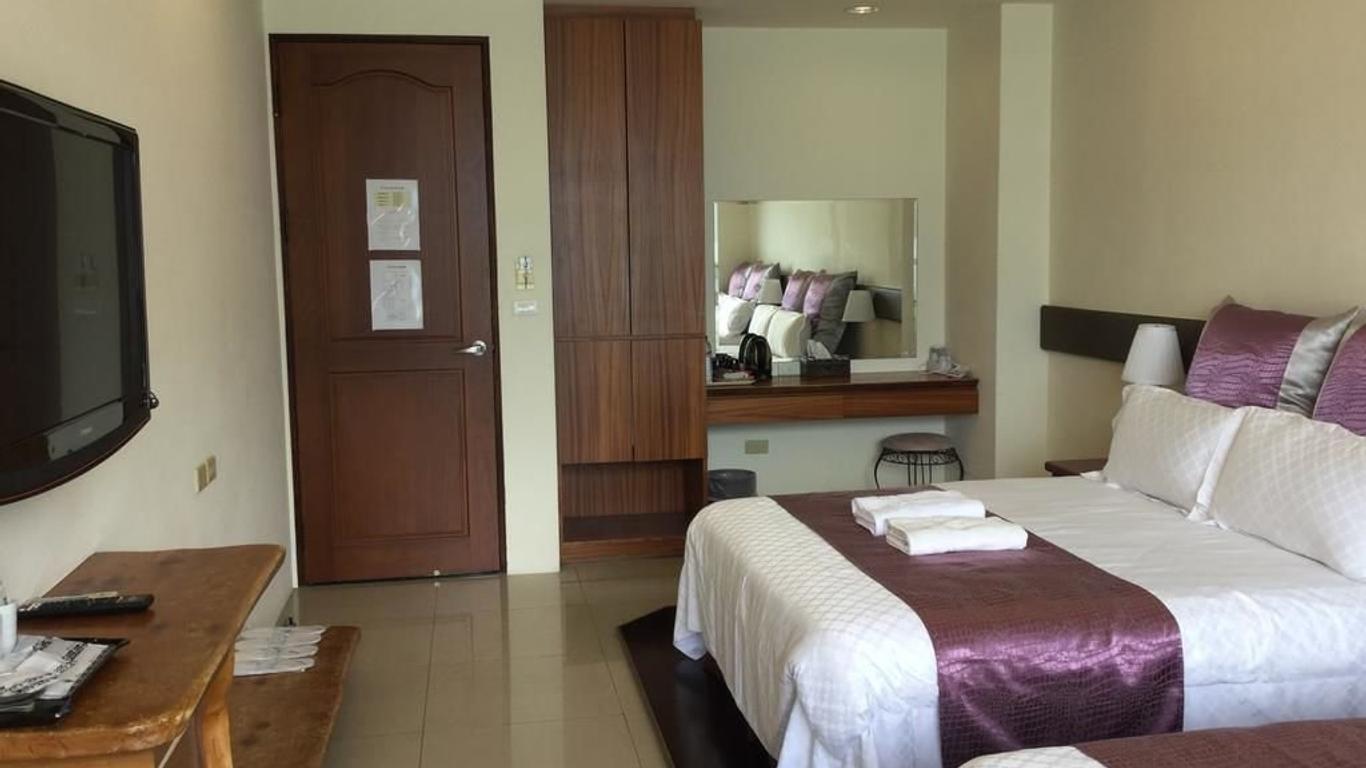 Ming Hu B&B