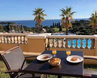Cap Esterel Agay - large garden - exceptional sea and pool views - Saint-Raphaël - Balcon