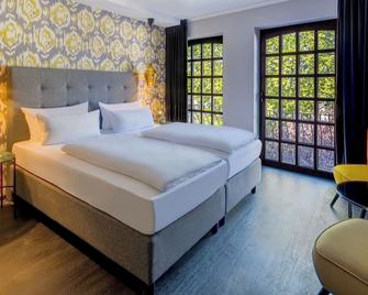Rugs Hotel Köln - Cologne - Bedroom