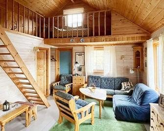 Three-Bedroom Holiday home in Åkra - Etne - Sala de estar