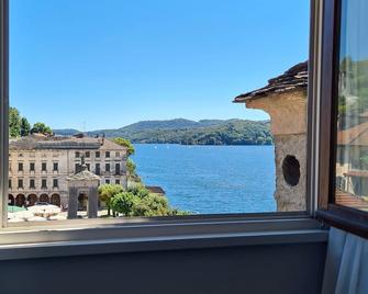 Hotel Aracoeli - Orta San Giulio - Balkon