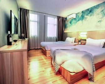 Ritz Hotel (Shenzhen Longhua One Avenue Qinghu Metro Station Branch) - Shenzhen - Sovrum