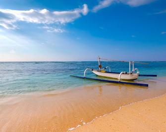 Alibaba Bungalows - Pemenang - Beach