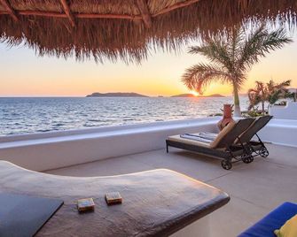 Spectacular Ocean Front House, Views and Sunsets! - San Carlos - Playa