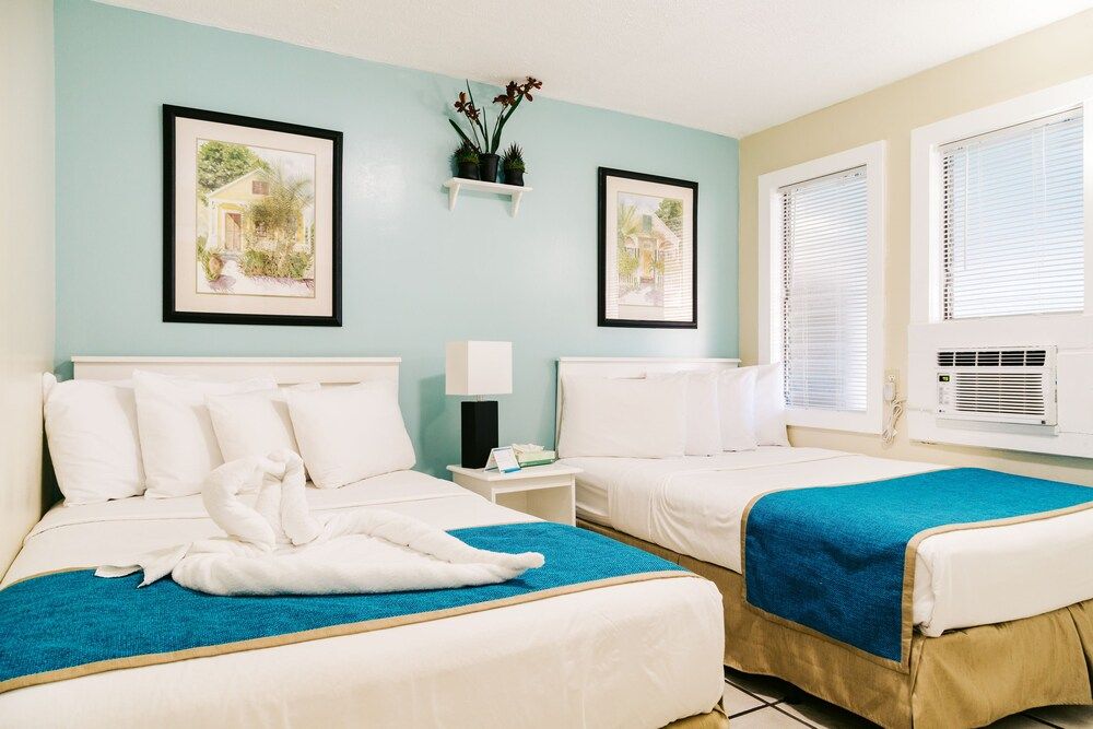 سيشيل موتل - كي وست - غرفة نوم