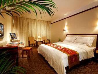 Super 8 by Wyndham Hankou Railway Station - وهان - غرفة نوم