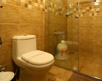 Holiday Heaven Munnar - Munnar - Badkamer