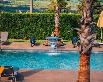 Babil Bungalow Boutique Hotel - Kartepe - Piscina