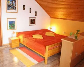 Mekina Guesthouse - Maribor - Habitación